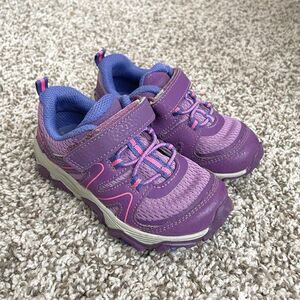 Size 8 / Toddler Girl Merrell Sneakers